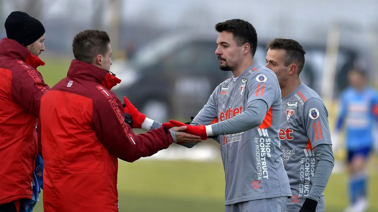 Laszlo Balint, impresionat de Adrian Petre: „Dacă o va ține tot așa, ar putea fi următorul atacant al echipei naționale!”. Antrenorul echipei UTA Arad a urmărit la TV meciul cu FC Botoșani