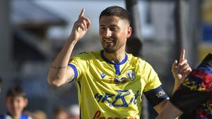 „M-am ofticat!”. Gicu Grozav, „nemulțumit” după ce a marcat de 2 ori în Petrolul - Gloria Buzău 4-0
