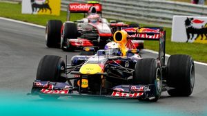 Button, rege în Ungaria!** Hungaroring, Grand Prix-ul 200 din carieră