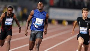 Revenire de senzație! Usain l-a învins pe Asafa pe ultimii 5 metri!** Recordul încă rezistă