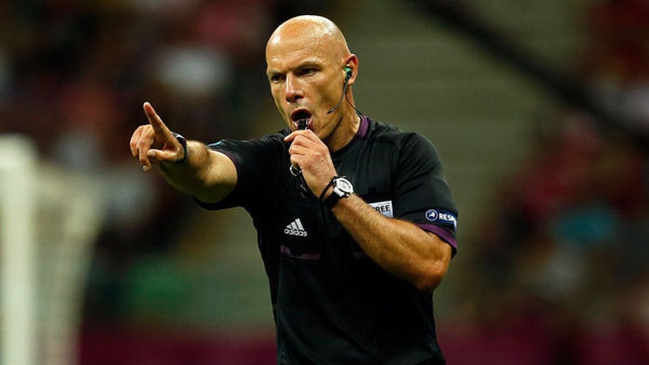Howard Webb arbitrează meciul Real Madrid - Bayern Munchen