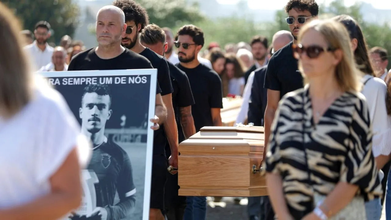 Sora lui Cristiano Ronaldo a spus de ce starul portughez a lipsit de la înmormântarea lui Diogo Jota. „Mi-e rușine să mă uit. E regretabil”