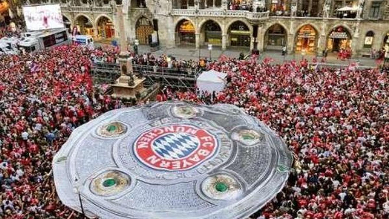 FOTO** 130.000 de fani au sărbătorit titlul 22 alături de Ribery&co