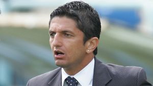 „E extraordinar că Roma și Lyon vin la București"