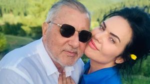 Ilie Năstase, așa cum nu l-ai mai văzut niciodată! Primul lider ATP a fost dus de soție la mormântul lui Arsenie Boca | FOTO