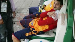 Chivu: "Dorm cu umărul în gheață"