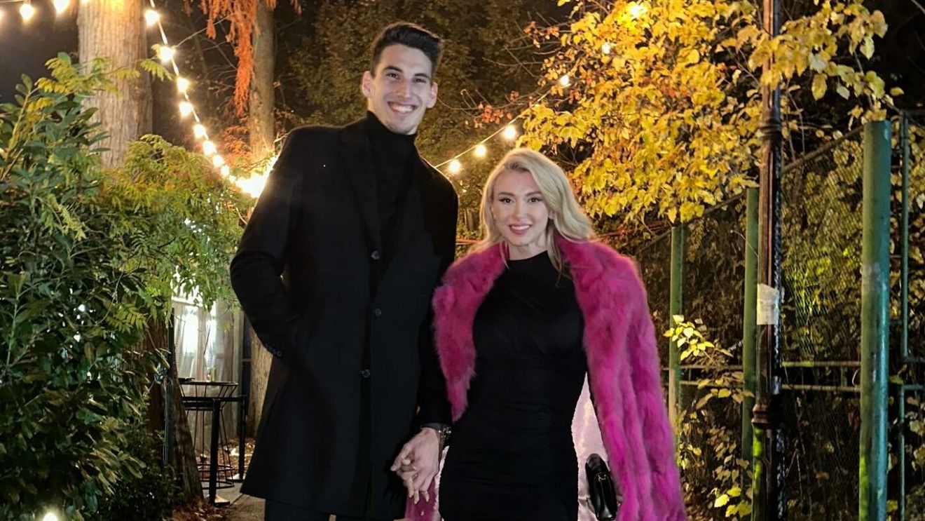 Cum s-a cuplat Andreea Bălan cu jucătorul mai tânăr cu peste 9 ani. Așa a convins-o că e bărbatul ideal: „A umplut acel gol”