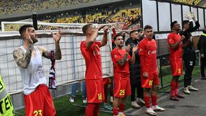 Fotbalistul pe care Gigi Becali l-a salvat de propria furie! Cum a scăpat un jucător FCSB să fie dat afară de miliardar tocmai pentru că patronul are o strategie ciudată