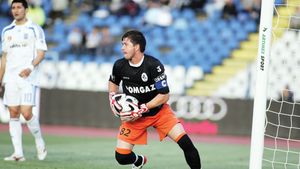 Giuleștenii i-au adus ca rezervă lui Coman un portar căruia i-au umplut poarta în 2007:** "Rapidul ne-a distrus"