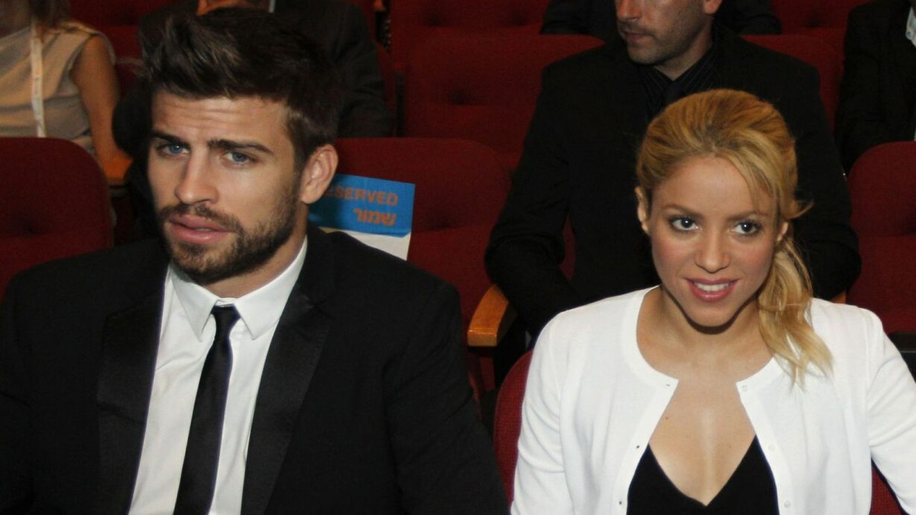 Shakira s-a înfuriat după ce Pique i-a lăsat pe copiii lor la bunicii din partea tatălui! Milionarul a plecat într-o escapadă romantică alături de femeia pentru care a părăsit-o pe cântăreață