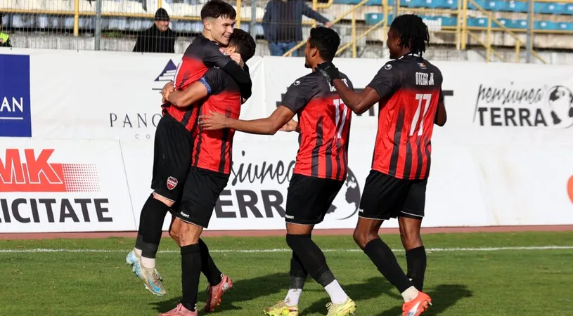 Game, set, match! CS Gloria Bistrița, victorie la scor de tenis contra AFC Câmpulung Muscel. Nicolae Grigore, zi perfectă de nume: ”Speram să am o astfel de zi”