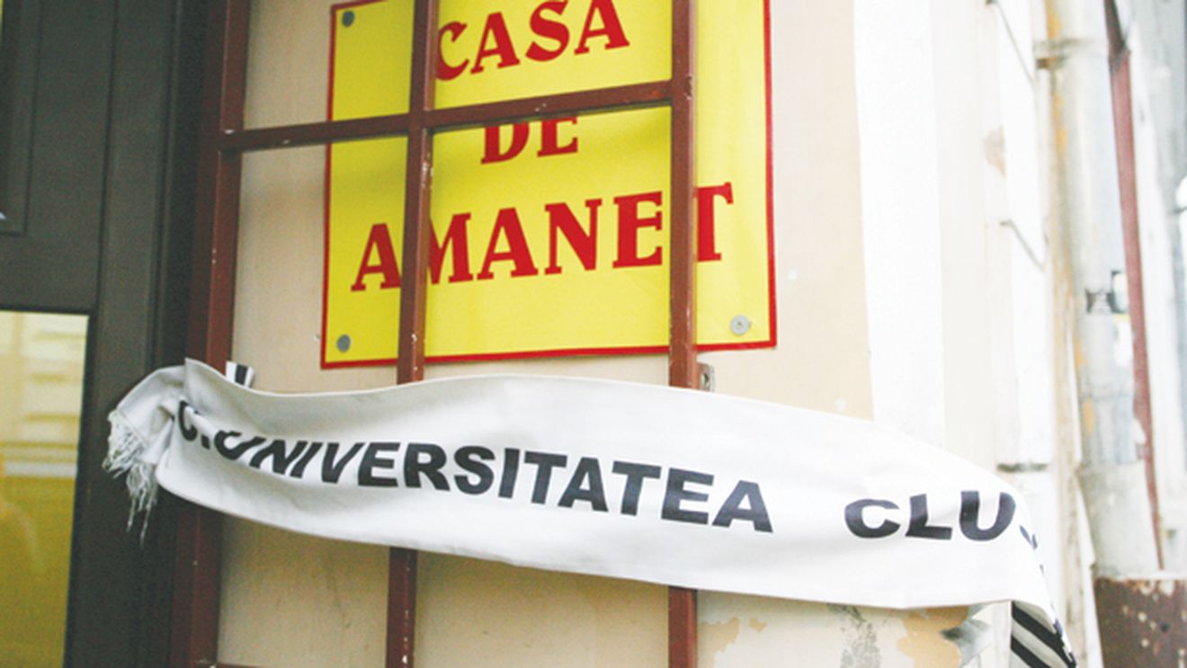 Cu "U" la amanet!** Clujenii au ajuns să își "închirieze" bijuteriile sau să își vândă hainele