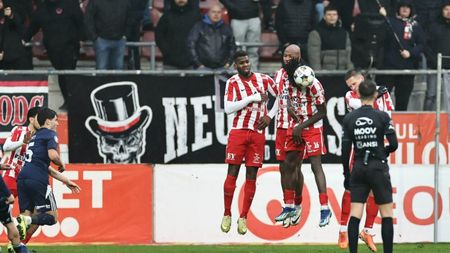 UTA petrece Sărbătorile Pascale pe primul loc în play-out