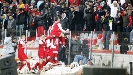 "Groapa" părăsită! Dinamo, mai puțini spectatori decât Bistrița!