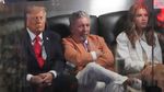 Donald Trump, huiduit de toată sala la finala NBA. Imaginile cu președintele SUA dormind în lojă s-au viralizat