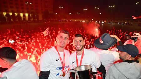 Discuția secretă dintre vedetele lui Gigi Becali care a adus titlul pentru FCSB: „Gata, nu ne mai încurcă nimic! La noi vine!”. EXCLUSIV