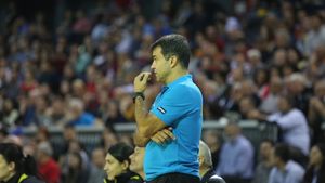 Selecționerul Ambros Martin, după calificarea în finala Trofeului Carpați: "Ă‚sta a fost debutul meu oficial pe banca României, nu turneul din Olanda". Concluziile spaniolului înainte de CE