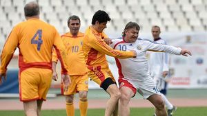 Dănuț Lupu, atac devastator la Gică Hagi. „De acum să țipe doar la Academia lui, după ce a refuzat România. L-au băgat alții la înaintare și nu credea că o să îl sune Burleanu!” | EXCLUSIV