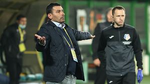 Prima reacție a lui Eugen Trică, după ce FC U Craiova a renunțat la el: „Eu nu sunt Napoli să revin de 7 ori, o să merg doar în galerie. Litigiul pentru bani va merge înainte!” | EXCLUSIV