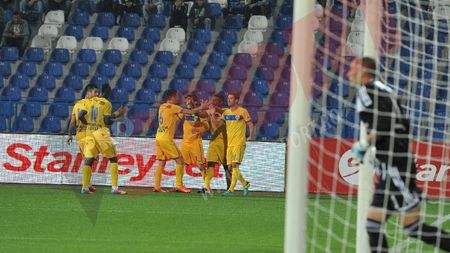 Mustivar, fericit după calificarea în optimile Cupei: "Ne stă gândul și la campionat, trebuie să ne luptăm și pentru titlu!"