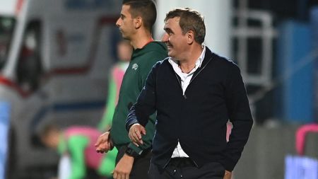 Fotbalistul transferat de Gică Hagi ca să îi aducă un nou titlu în Superliga, surprins în tribunele stadionul din Giulești la meciul Rapid - Farul | FOTO