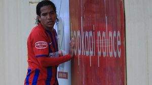 "În două luni,** Dayro va reveni la prima echipă a Stelei!"