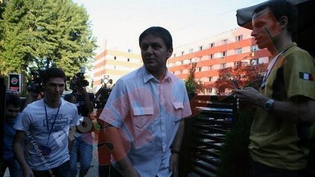 Lăcătuș, impresionat de suporterii Stelei: "Ei nu uită performanțele!"