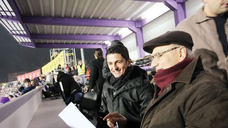 Răzvan, la masa cu Jackie!