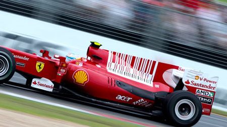 Ferrari dezminte că ar folosi reclame subliminale pe monopost