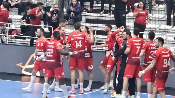 Dinamo, victorie uriaşă cu Nantes în Liga Campionilor