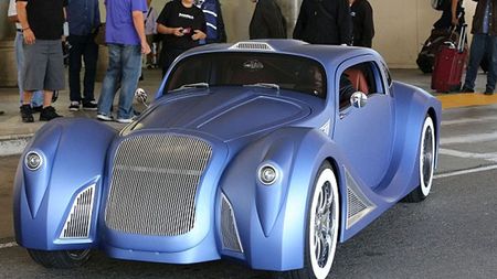 SUPER FOTO** Will.I.Am și-a făcut mașină pe comandă! Cât costă bolidul starului american: