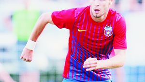 Răduț, pus într-o situație PENIBILĂ‚ la Steaua!** A fost trimis de club să-și facă un RMN! VEZI ce s-a întâmplat