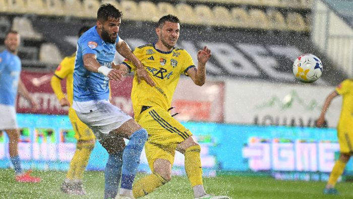 FC Voluntari - Unirea Slobozia 2-1, în manșa tur a barajului de promovare/menținere în Superligă. Ilfovenii au dat lovitura pe final și sunt favoriți la revenirea în primul eșalon!