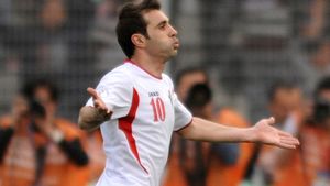 Un jucător de la Cupa Asiei a intrat în semicomă după ce a fost obligat să bea prea mulți litri de apă pentru testul anti-doping: "Era inconștient și tremura"