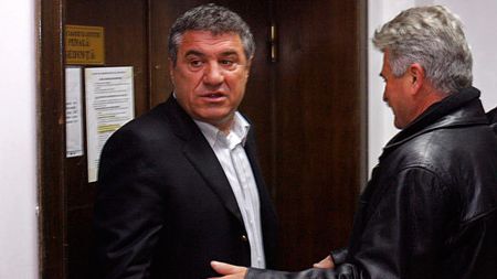 "Pentru Chiricheș există un interes concret, dar nu din partea BarÃ§ei!"** Ce spune Victor Becali despre situația jucătorilor de la Dinamo