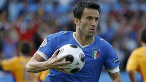 Panucci: "Îl cred pe Van Basten când spune că va juca corect cu România"