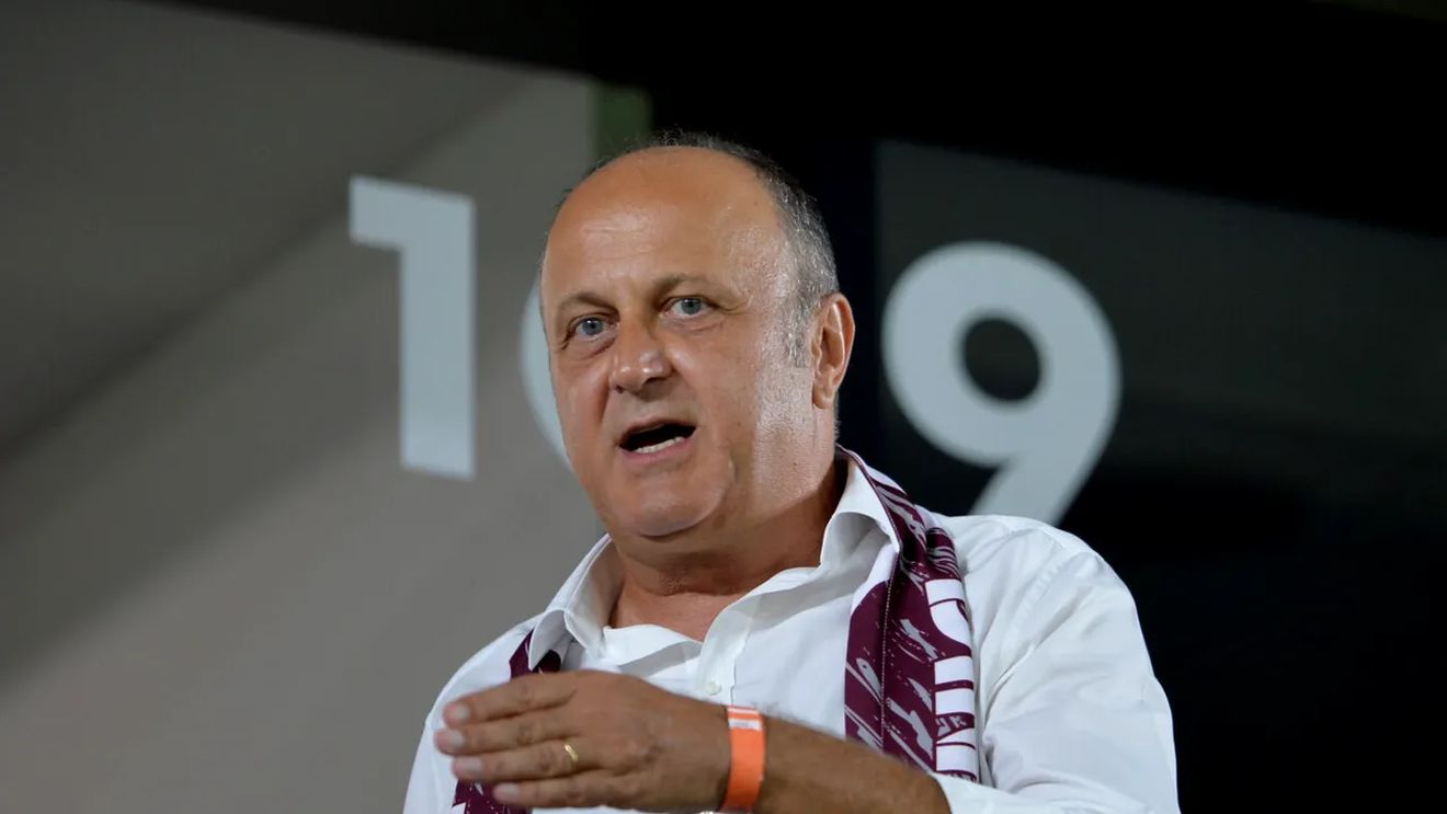 Dan Șucu a dat lovitura cu transferul de 2.000.000 de euro! Rapid a bătut palma pentru mijlocaș cu o campioană din Europa și fotbalistul a semnat