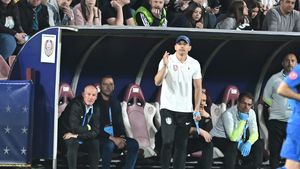 Nelu Varga a stabilit ce staff tehnic va avea Dan Petrescu la CFR Cluj! Patronul a anunțat ce se întâmplă cu interimarii Hoban și Dican. EXCLUSIV