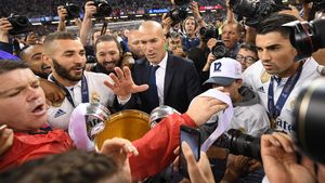 
Zidane a dezvăluit SECRETUL Realului după un sezon fantastic și cum și-a făcut echipa să joace incredibil în repriza a doua: "Asta le-am spus! Am fost spectaculoși"