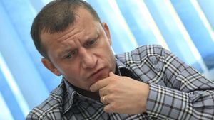 Dorinel, circumspect: "Nu pornim ca favoriți"