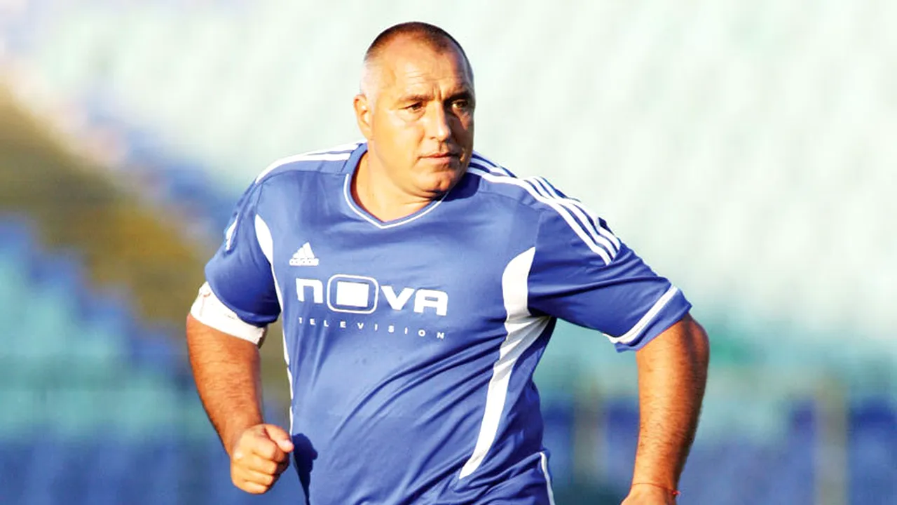 Boiko Borisov, de la guvern pe teren! Fostul prim-ministru este, la 54 de ani, cel mai vârstnic fotbalist din istoria Bulgariei