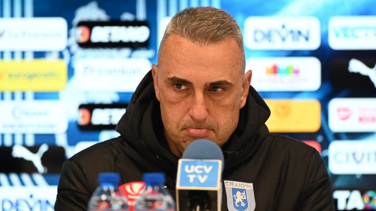Ivaylo Petev ignoră criticile la adresa sa: „Mă prefac că nu le înţeleg”. Revenirile anunţate la Universitatea Craiova pentru meciul cu U Cluj