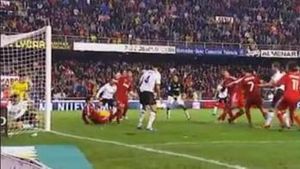 VIDEO** Catalanii vor să-i "ÎNGROAPE" pe rivalii de la Real! Asta este filmarea cu care vor să dovedească hențul lui Higuain din ultimul minut