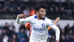 La nici 24 de ore distanță de recitalul lui Haaland, un atacant de 20 de ani a marcat cel mai rapid hat-trick din istoria cupelor europene! A avut o prestație de senzație în Conference League