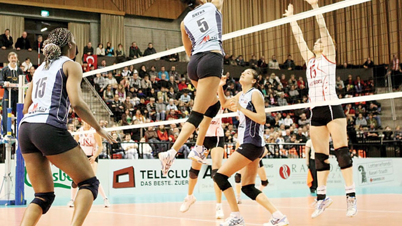 „Război" lângă Bosfor