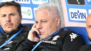 Marius Şumudică a detonat bomba: „Nu sunt clătită! Şansele să rămân sunt infime, din ce îmi aud urechile”