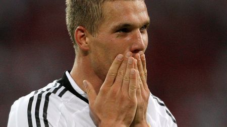 Podolski: "N-am putut să mă bucur la goluri"