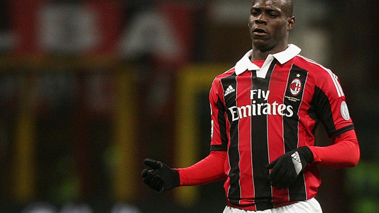 Nici când se căiește nu prea îi iese!** Încă o "Super Mario" gafă? VIDEO Mario Balotelli a dezvăluit cel mai mare regret al vieții sale: "Nu aș mai face acest gest"