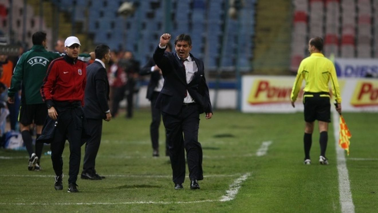Becali: "Visăm la primul loc doar la vrăjeală!** La primul pas greșit suntem morți"
