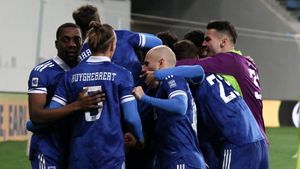 Peluza Sud 97, mesaj pentru jucătorii lui Ovidiu Stângă: „Nu vă recomandăm, «dragi» purtători de tricouri ale Științei, să încercați să vedeți repercursiunile pierderii obiectivului!”